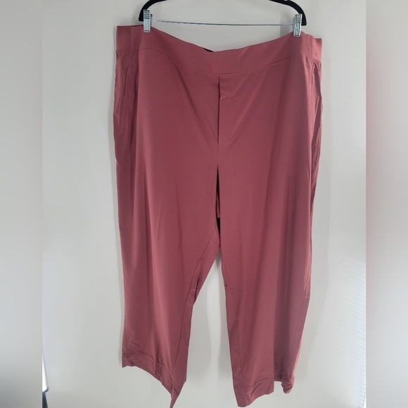 Athleta Pants - Athleta lightweight pants Tawny Rose‎ Plus Size 26